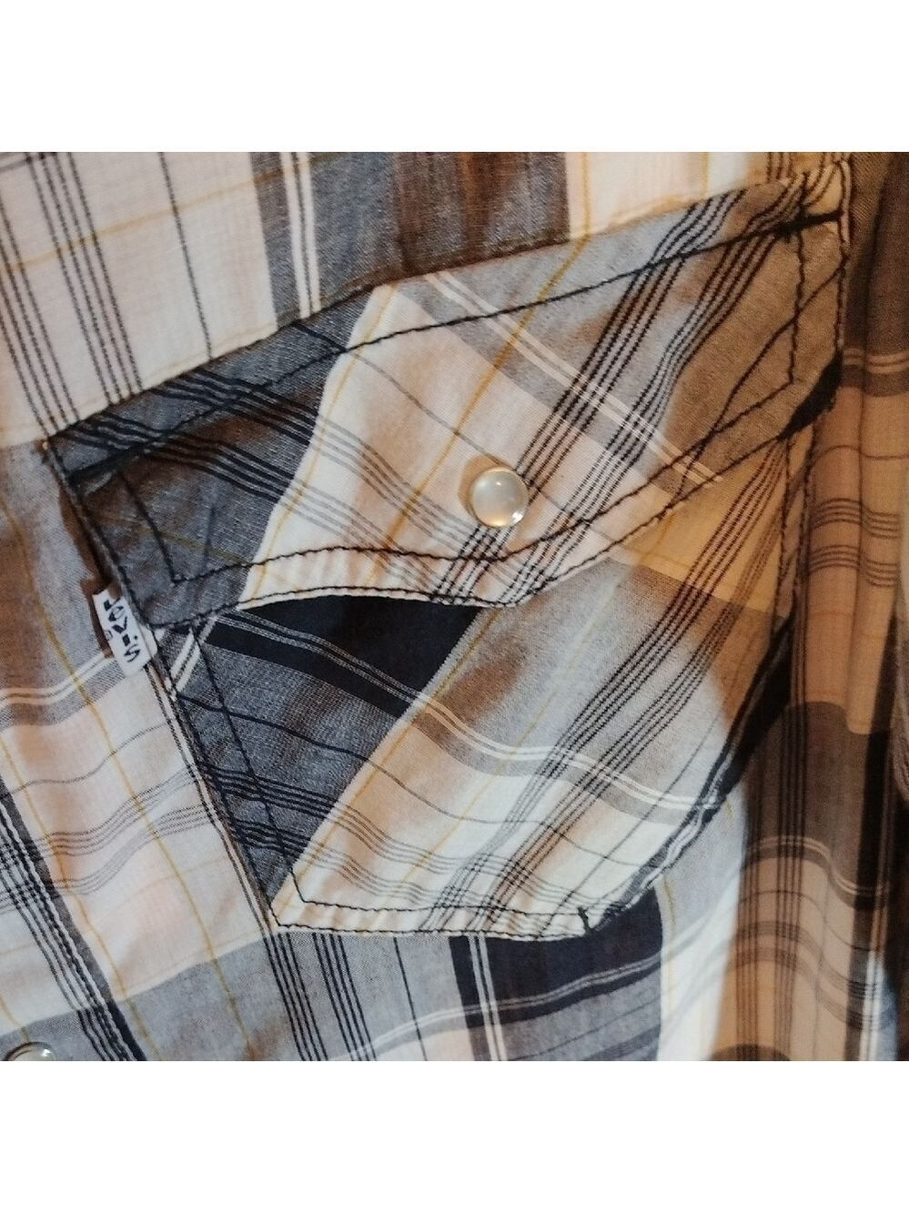 Levi's Blue and White Plaid Casual Button Down Shirt - Picture 5 of 6